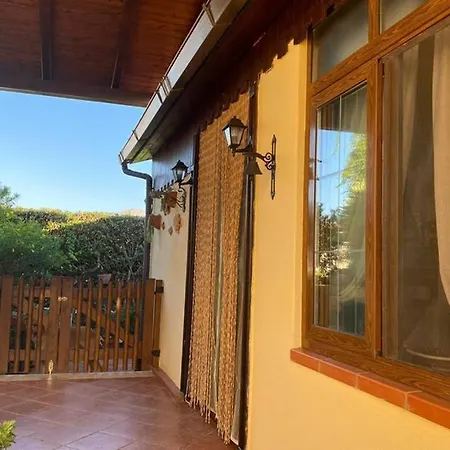 A Casa Di Eugenio Tatil Evi *