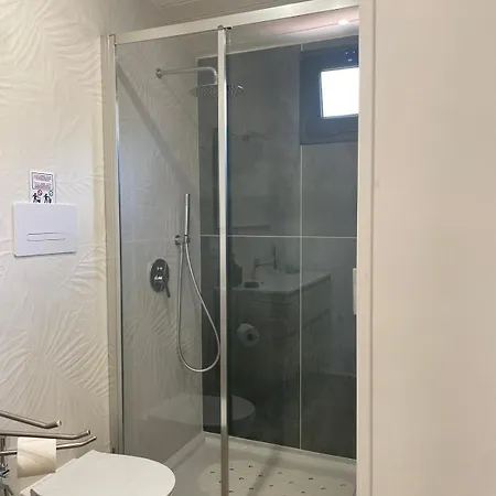 A Casa Di Eugenio בית נופש קאריני